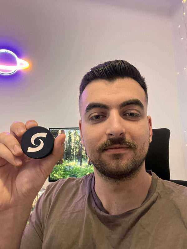 Damian, 27 - Software Engineer